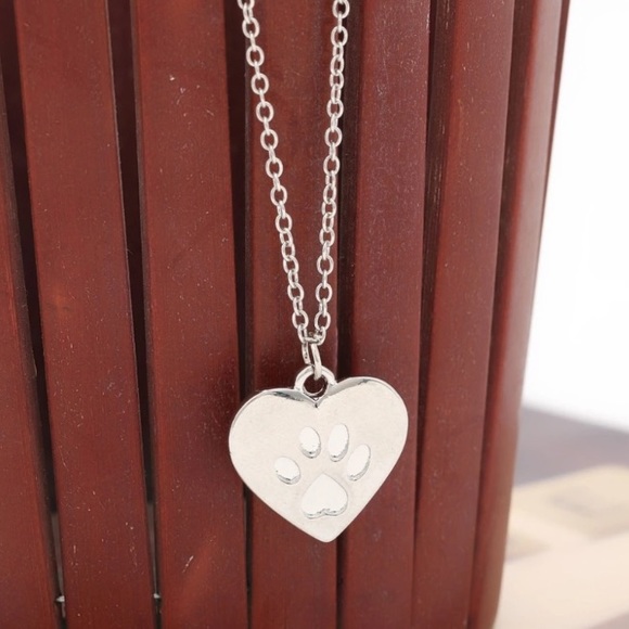 Skull & Arrow Shop Jewelry - Silver Paw Print Necklace